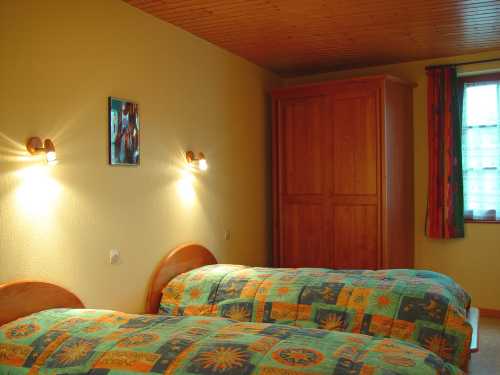 Schlafzimmer mit Einzelbetten